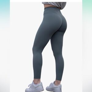 Tom Tiger High Waisted Leggings No Front Seam Gray Sage Size Small